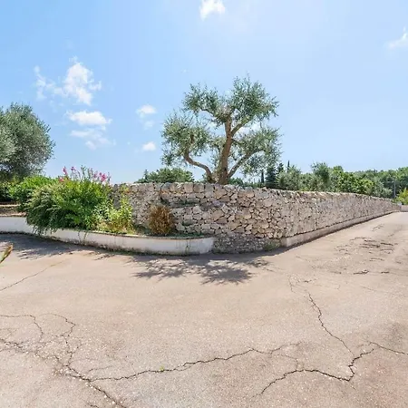 Trulli Cupina Vila *
